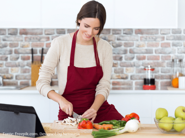 7 dicas para emagrecer sem sofrer - Mulher cozinhando